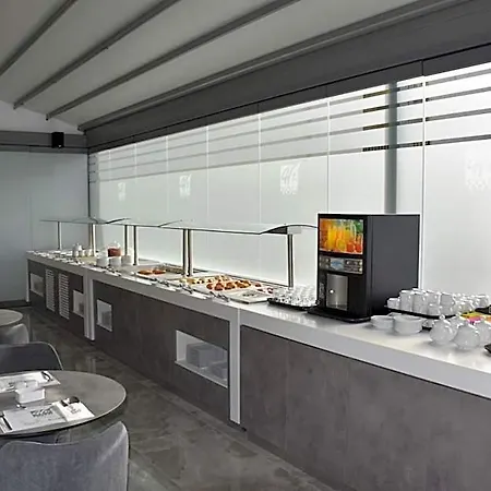 4-you Hotel Ormília